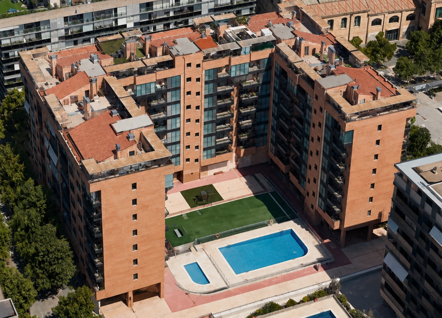Las Chimeneas Azucarera III, Sector Azucarera, Zaragoza